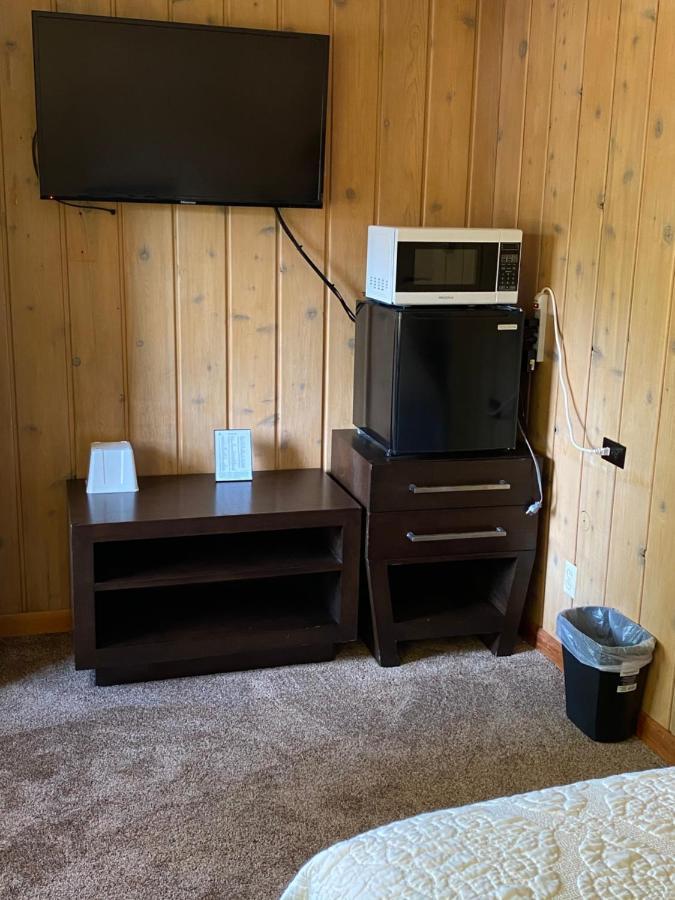 Royal Motel Ironwood Extérieur photo