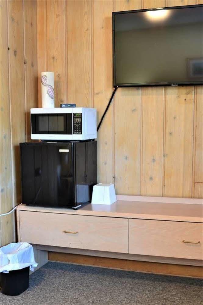 Royal Motel Ironwood Extérieur photo