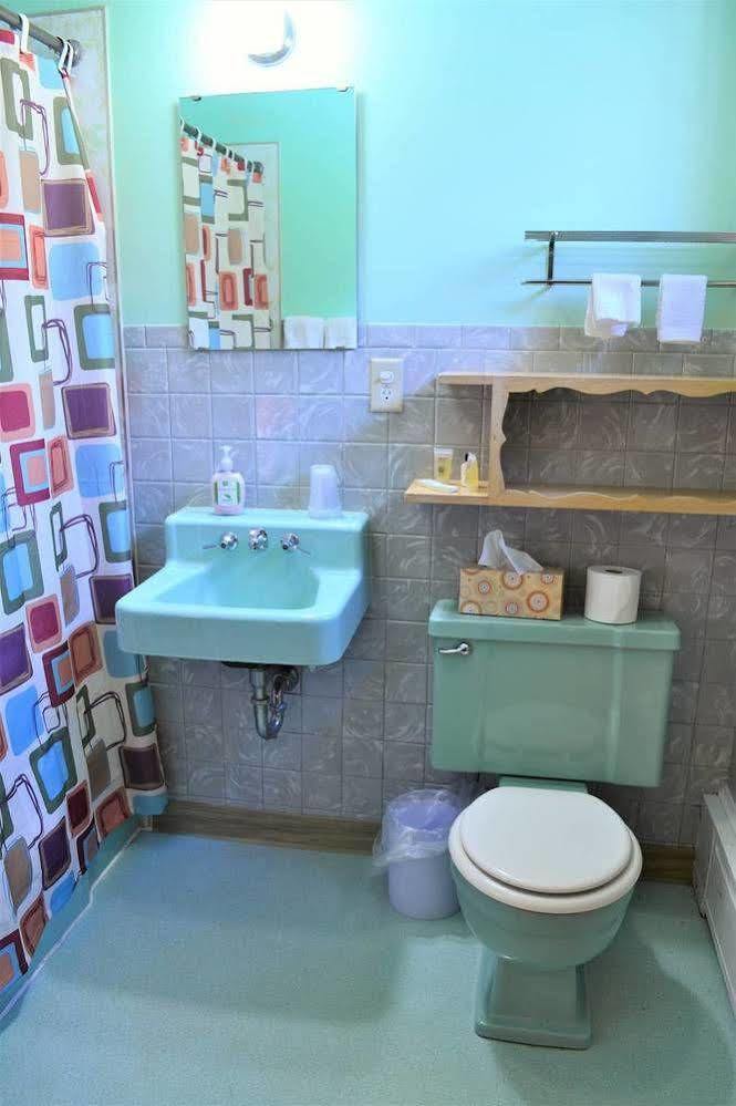 Royal Motel Ironwood Extérieur photo