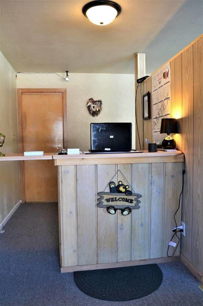 Royal Motel Ironwood Extérieur photo