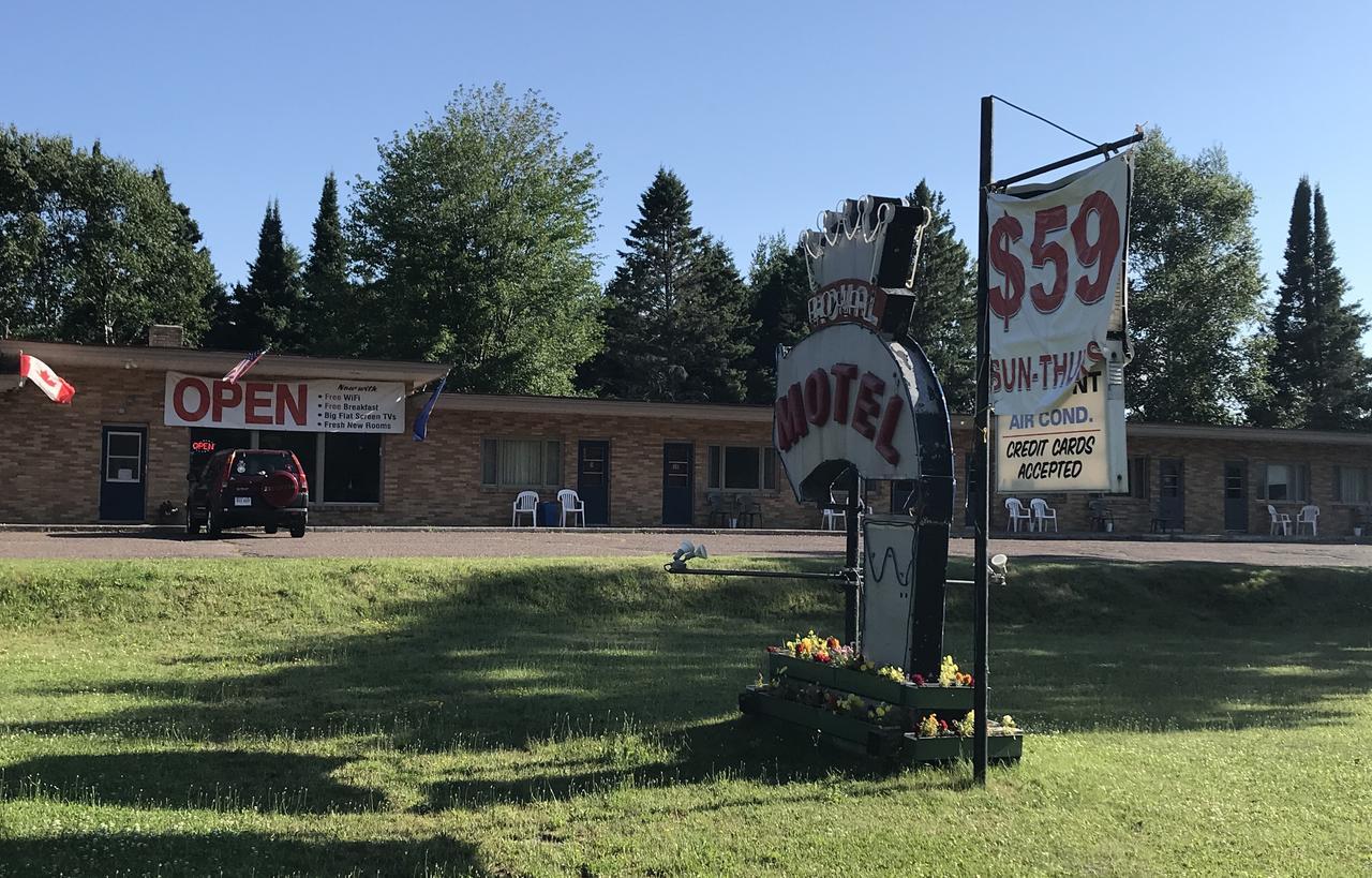 Royal Motel Ironwood Extérieur photo