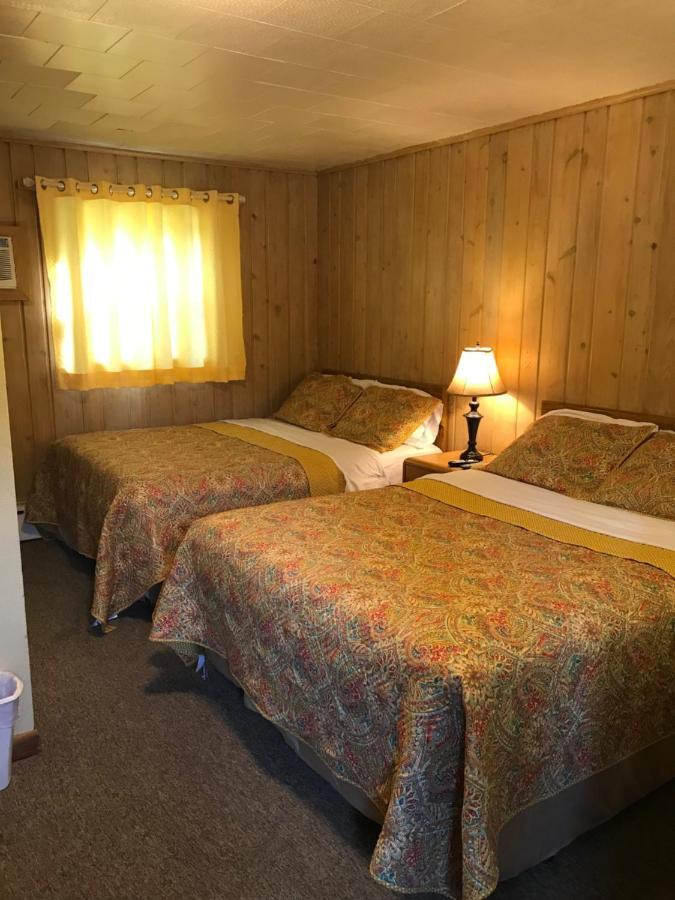 Royal Motel Ironwood Extérieur photo